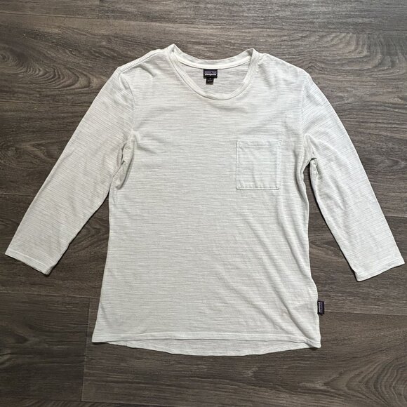 Patagonia Tops - Patagonia Small Mainstay 3/4 Sleeve Top White Blue Stripe Outdoors Hiking Casual